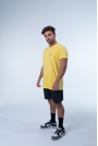 CAMISETAS MASCULINAS BONES COLLECTION AMARELO ESCURO GARRAFA