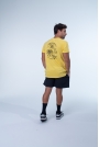 CAMISETAS MASCULINAS BONES COLLECTION AMARELO ESCURO GARRAFA