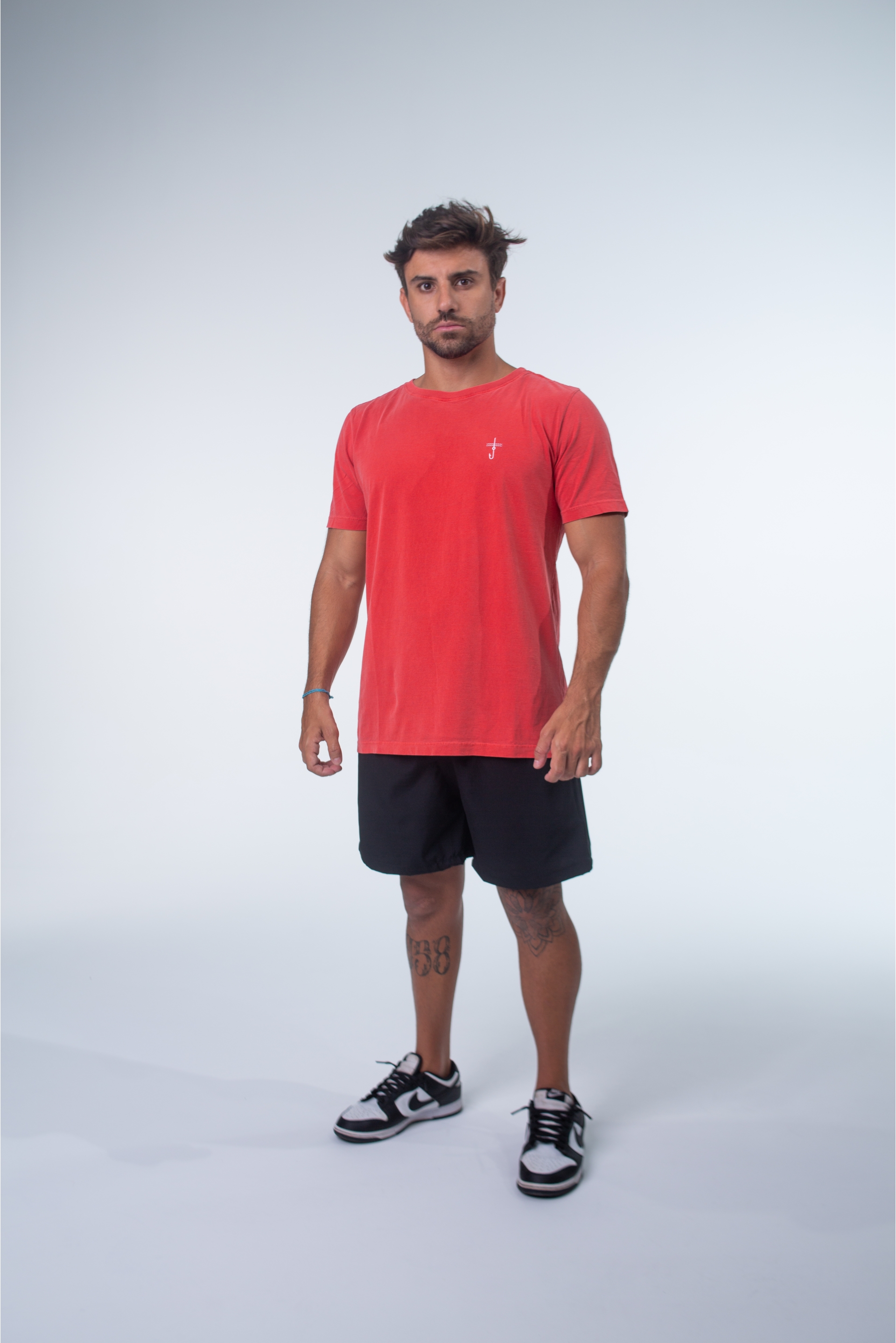 CAMISETAS MASCULINAS CLASSIC TEES VERMELHO